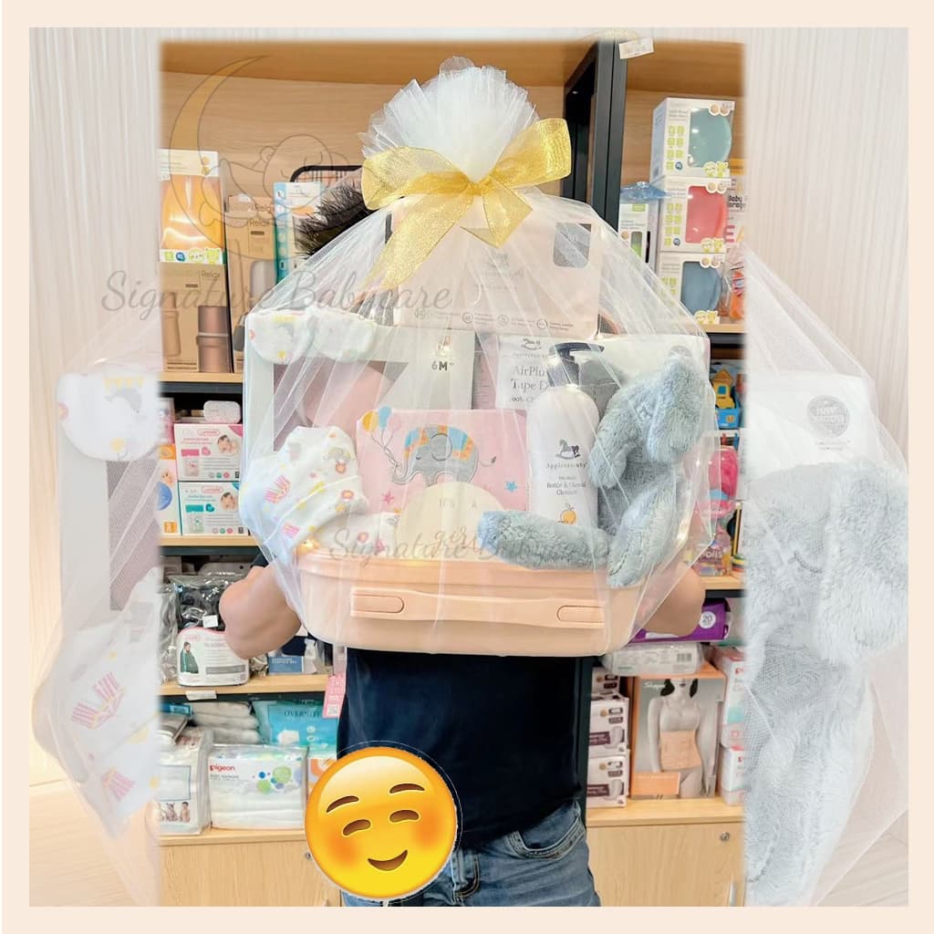 Newborn Baby Gift Hamper Applecrumby Bundle — image 5