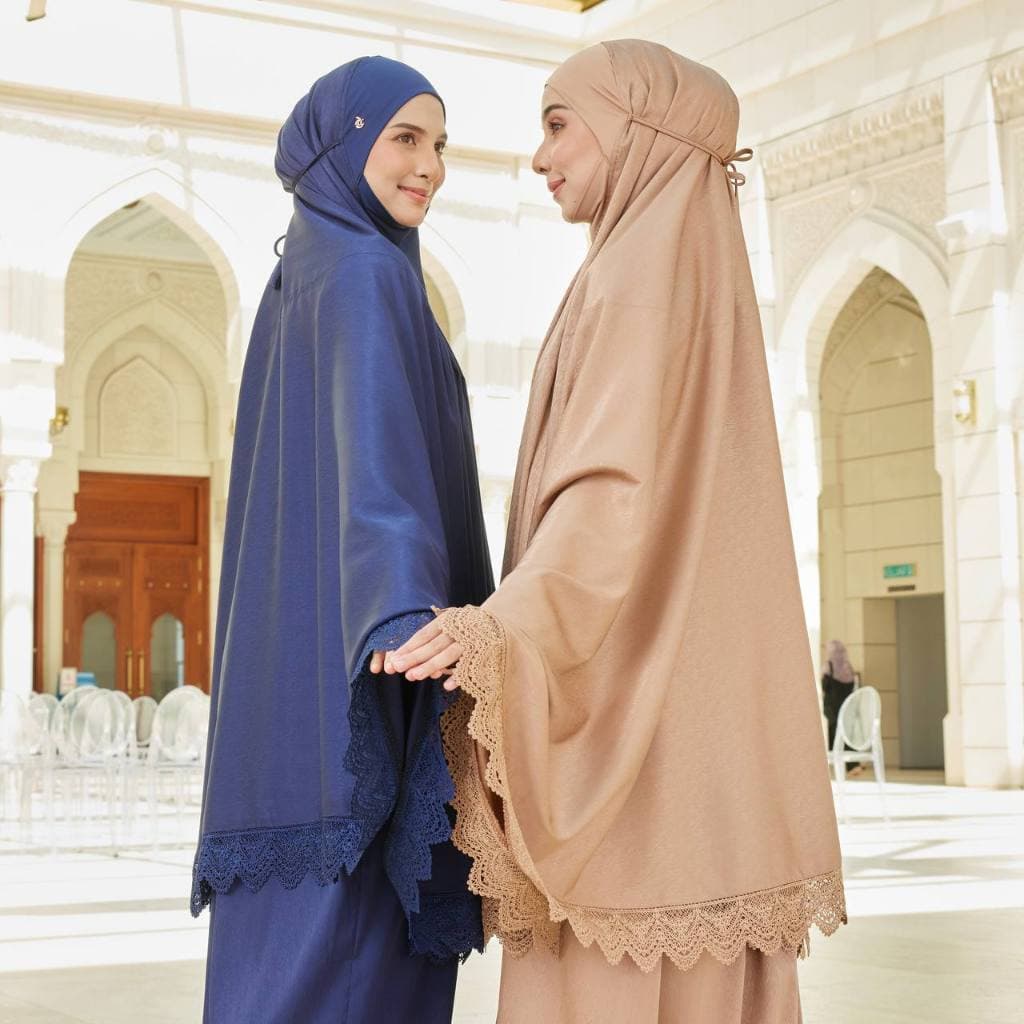 Arianna Luxe Silk Telekung Prayer Robe — image 3