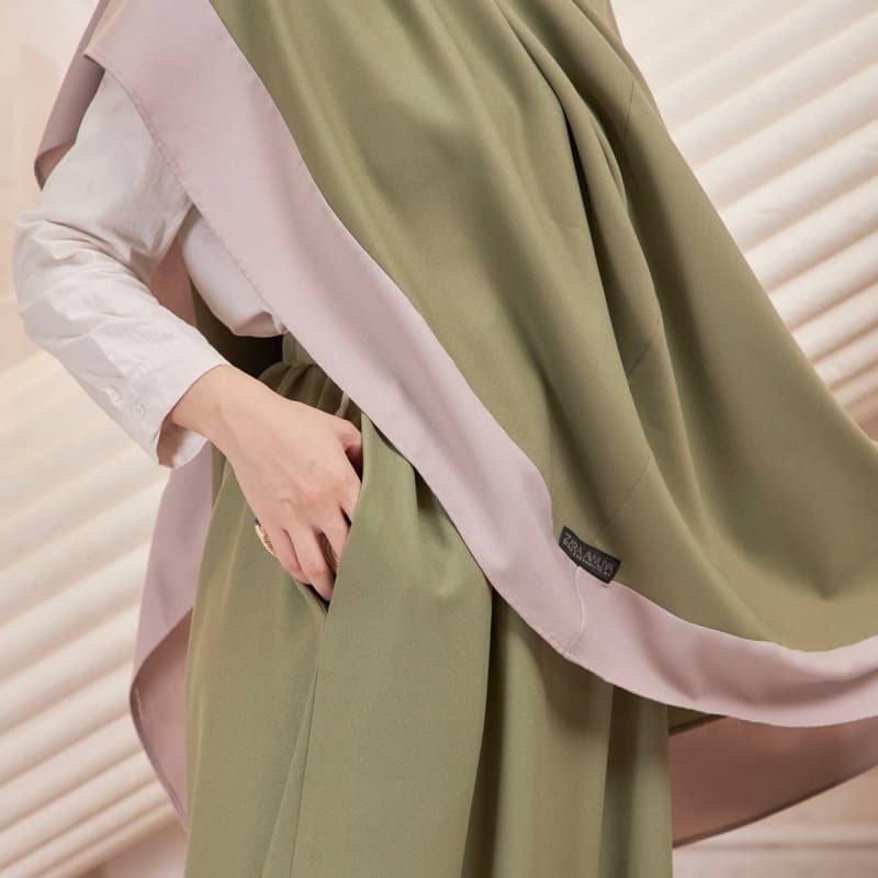 Camellita-X Monotone Telekung with Travel Bag — image 7