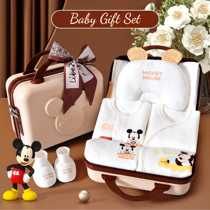 Newborn Baby Gift Hamper Set Cotton Clothing — image 1
