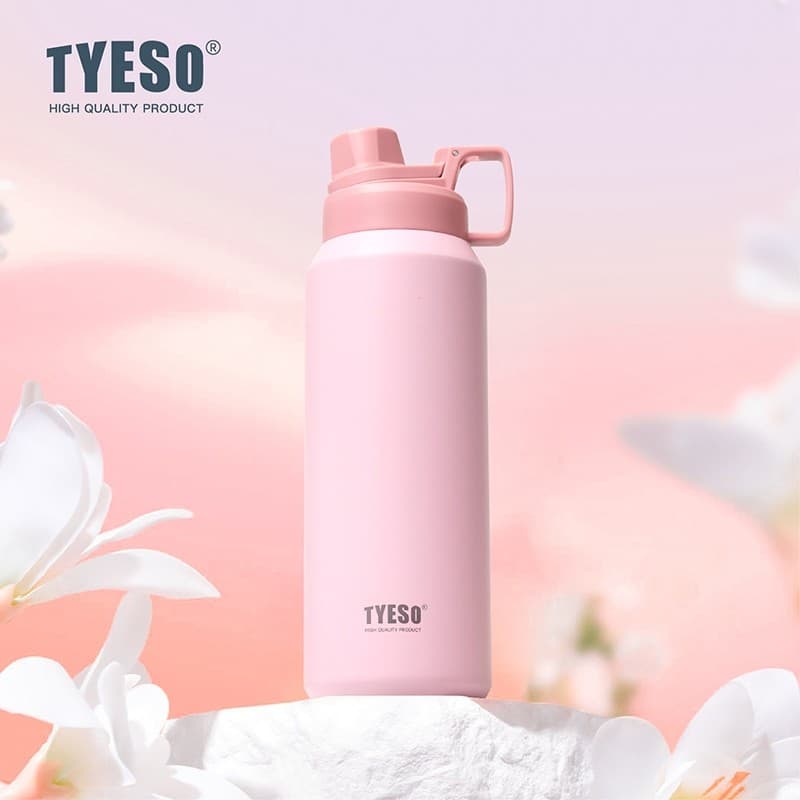 TYESO Stainless Steel Vacuum Insulated Water Bottle — image 2