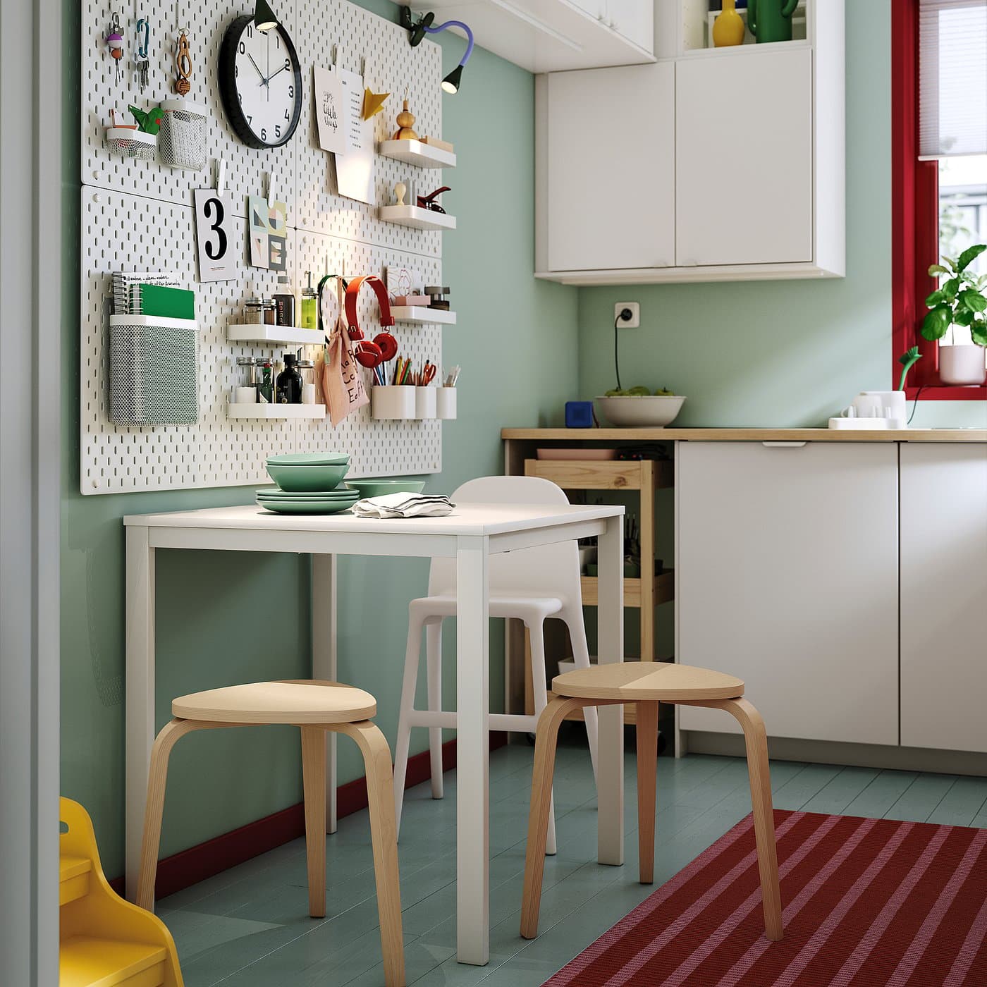 KYRRE Stool — image 2