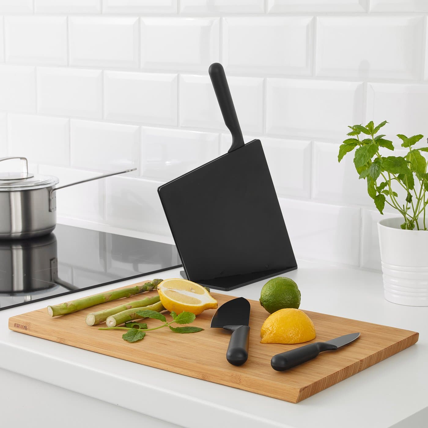 JÄMFÖRA Knife block with 3 knives - black — image 3