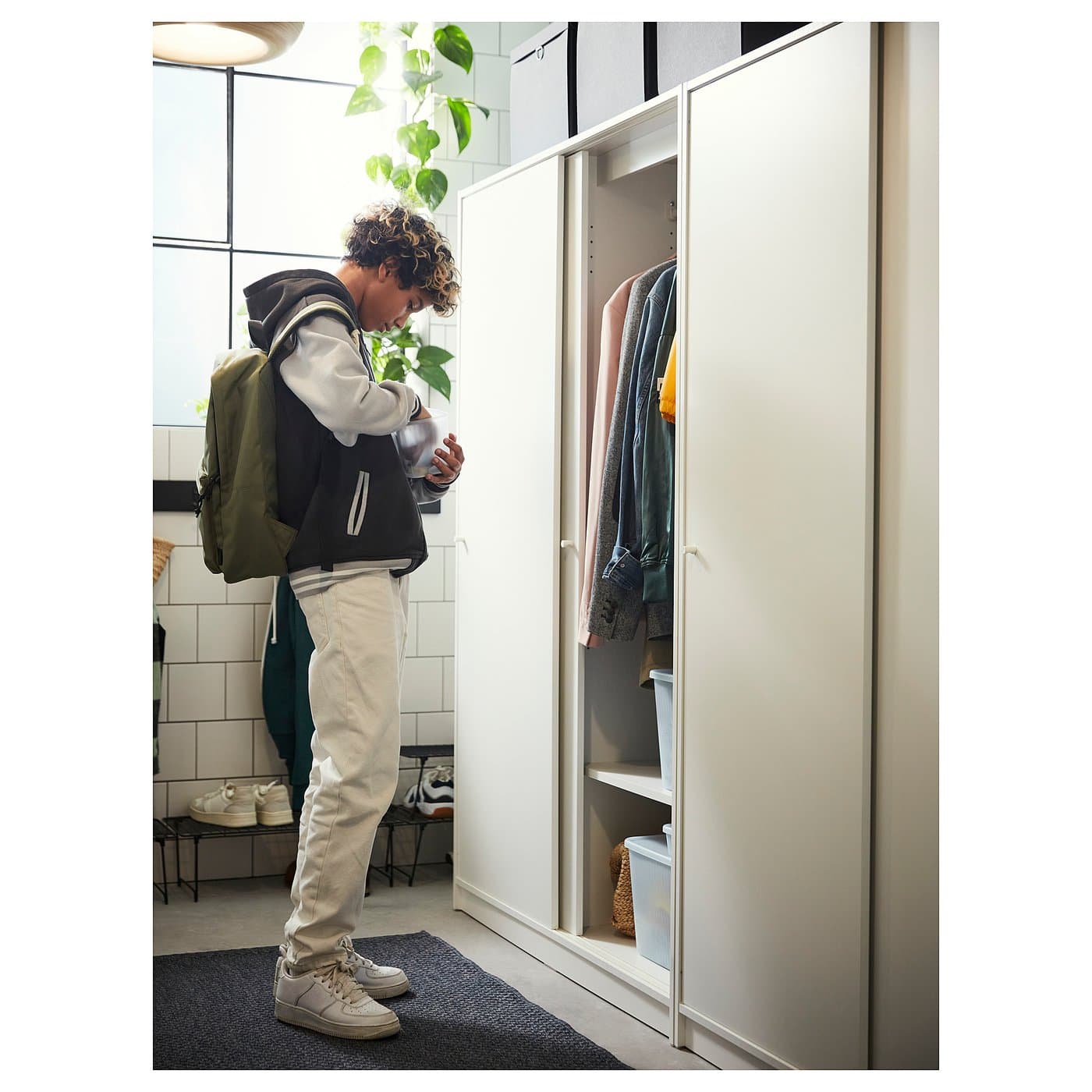 KLEPPSTAD Wardrobe with sliding doors - white 117x55x176 cm — image 3