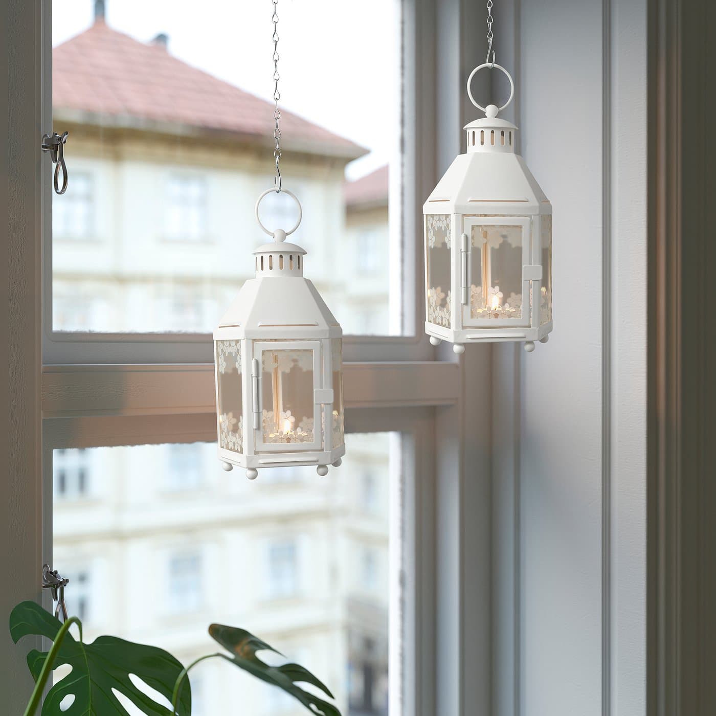 KRINGSYNT Lantern for tealight, in/outdoor - white 21 cm — image 4