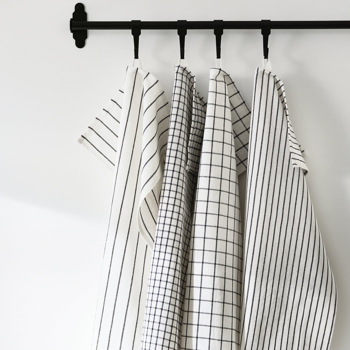 RINNIG Tea towel - white/dark grey/patterned 45x60 cm — image 6