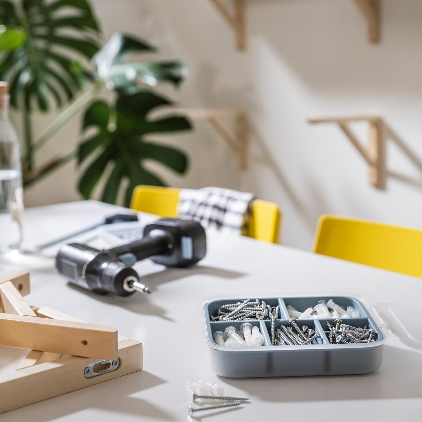 TRIXIG 175-piece screw and plug set — image 3