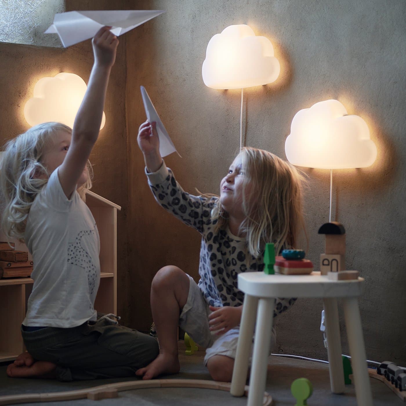 UPPLYST LED wall lamp - cloud white — image 3